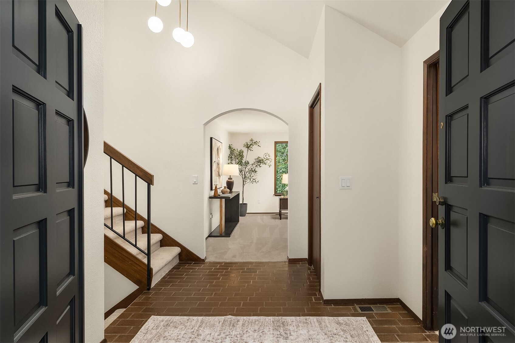 15053 253rd Avenue Property Photo 5