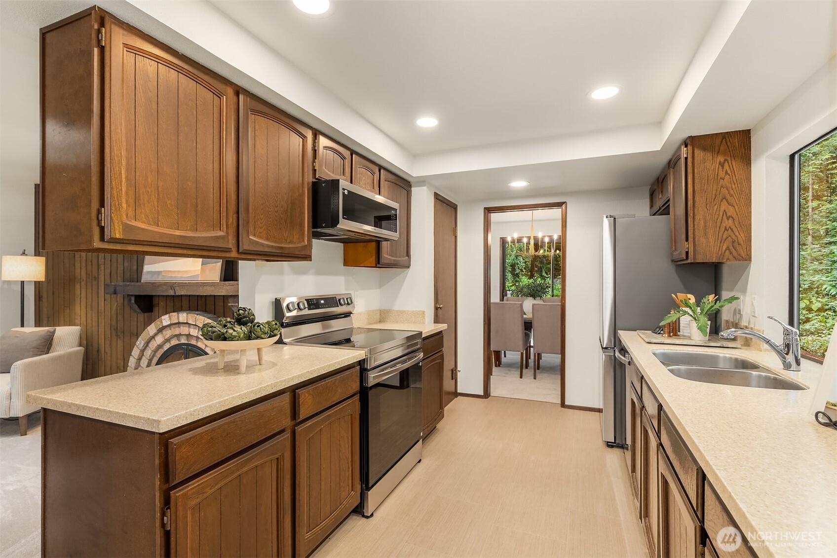 15053 253rd Avenue Property Photo 10