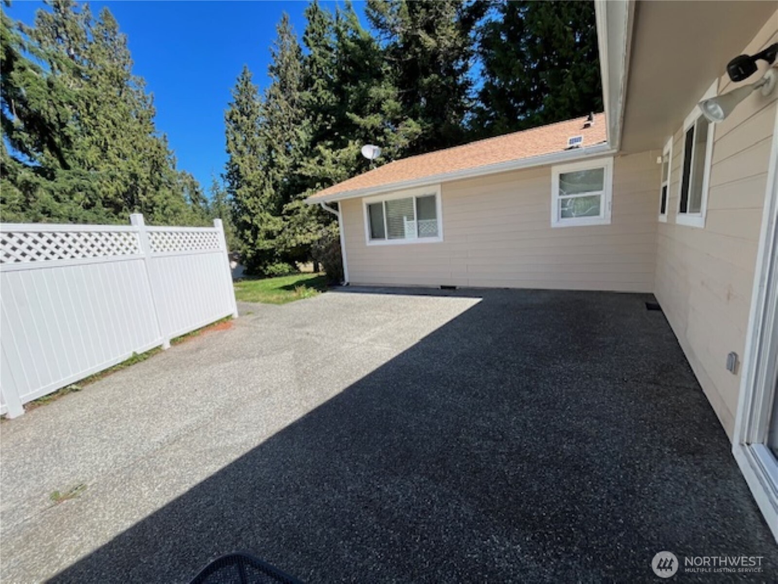 150 Madigan Road Property Photo 3