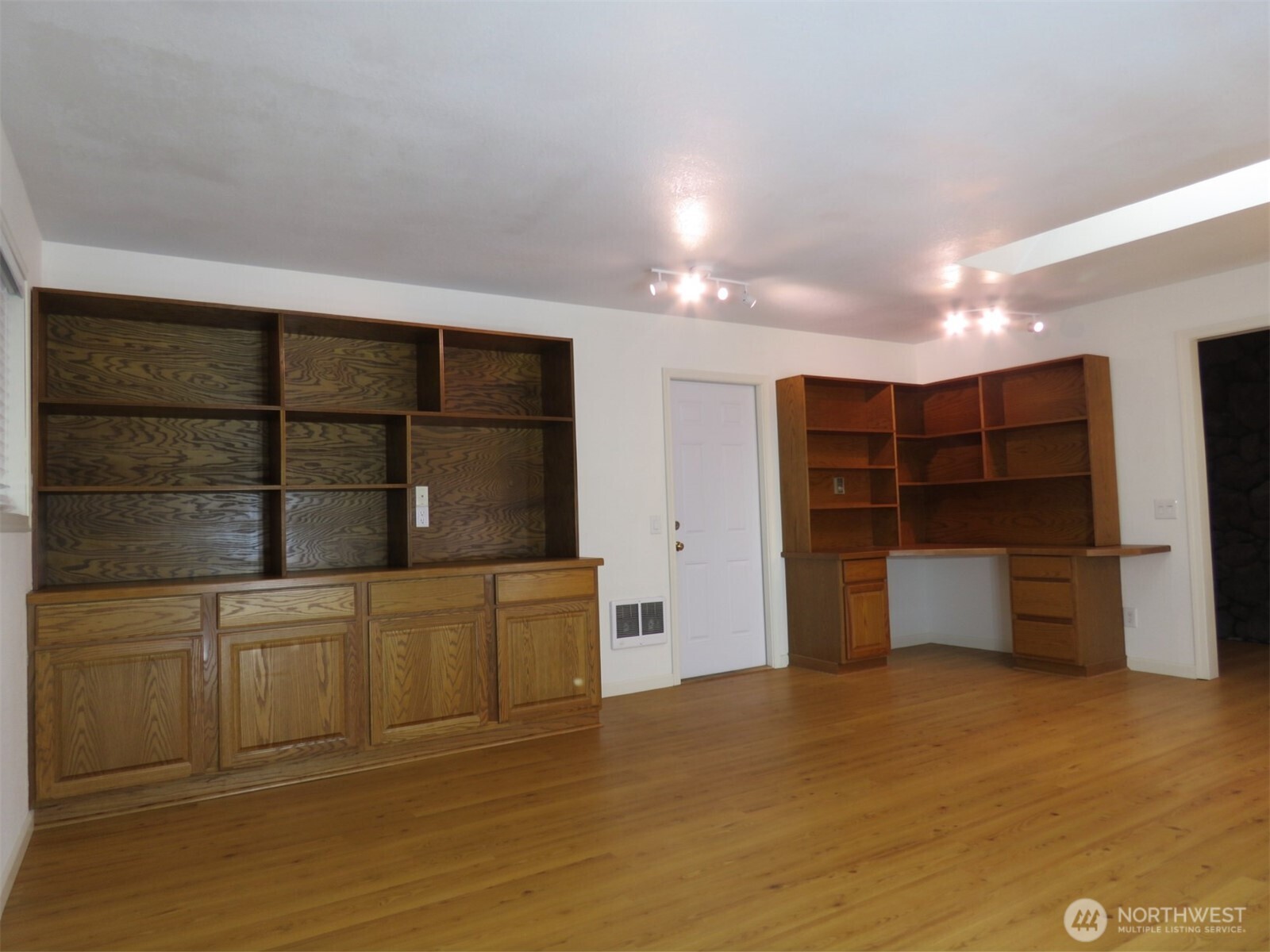 150 Madigan Road Property Photo 7