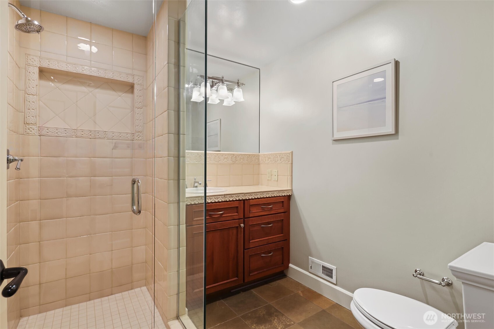 12705 Holmes Point Drive Property Photo 17