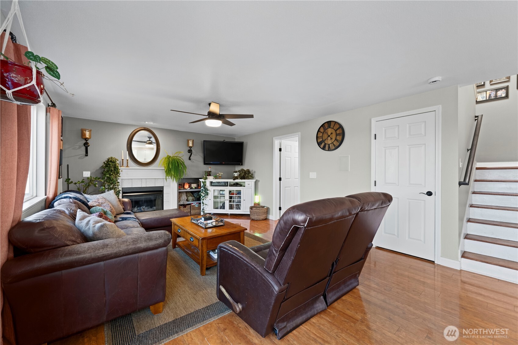 8630 74th Street Property Photo 10