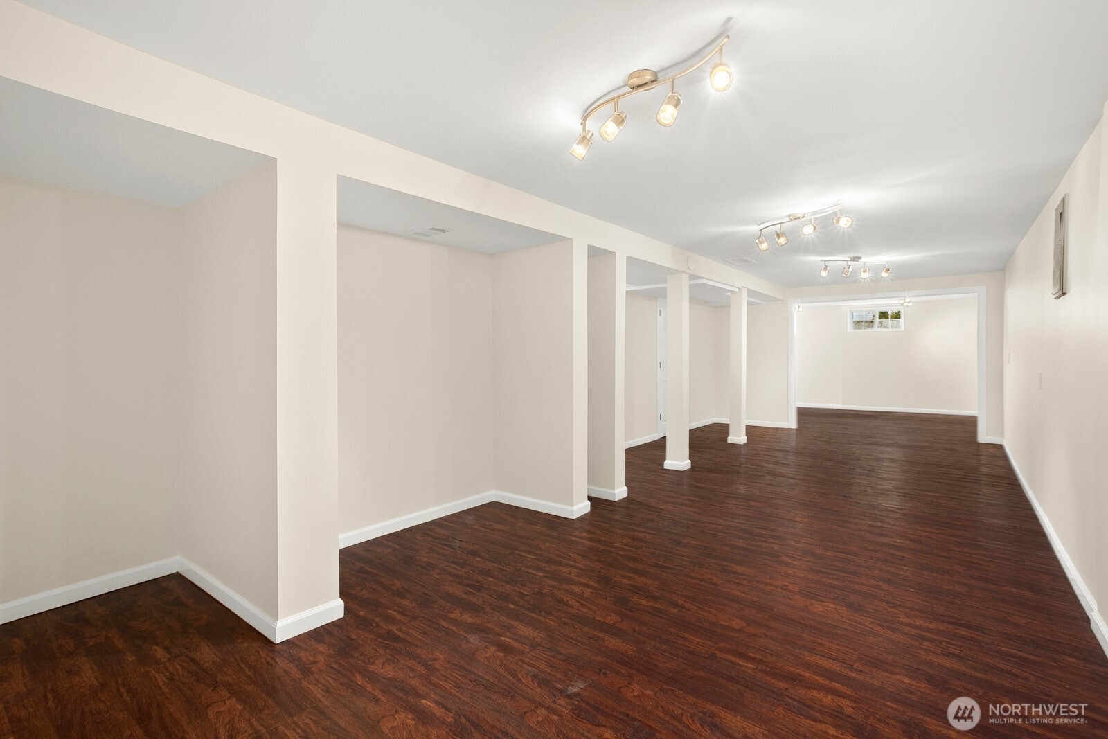 7226 33rd Avenue Property Photo 13