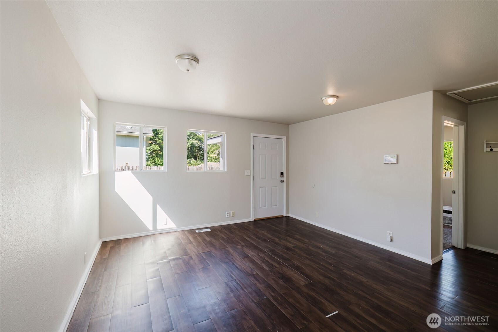 1141 West Avenue Property Photo 6