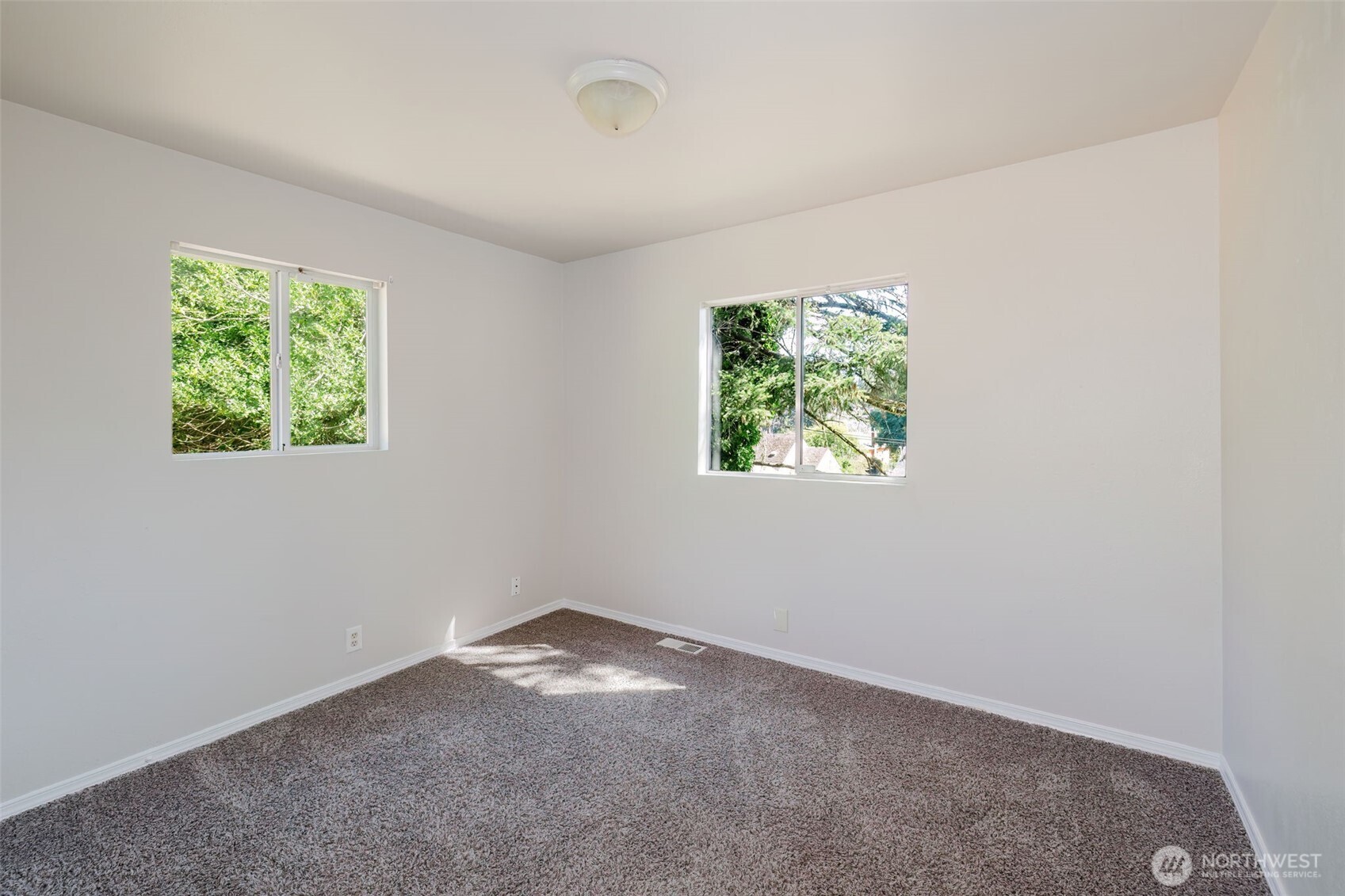 1141 West Avenue Property Photo 18