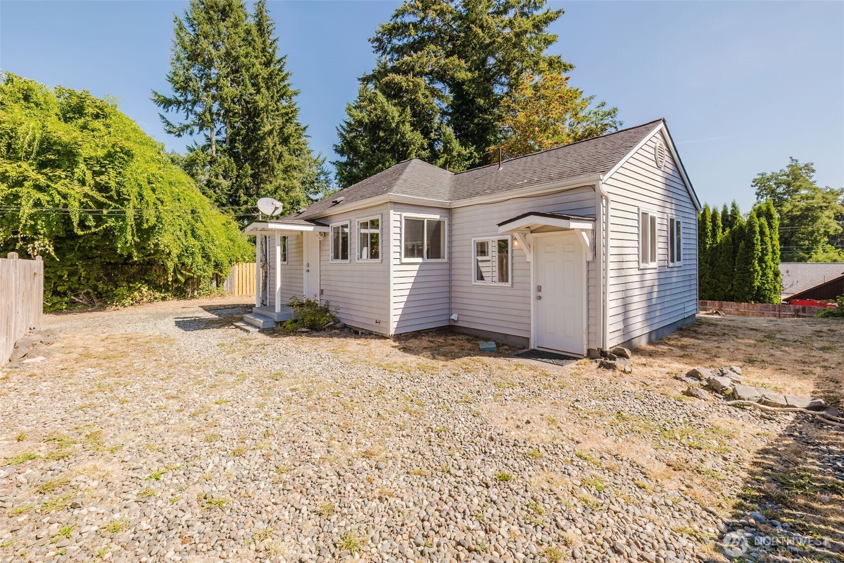1141 West Avenue Property Photo 33