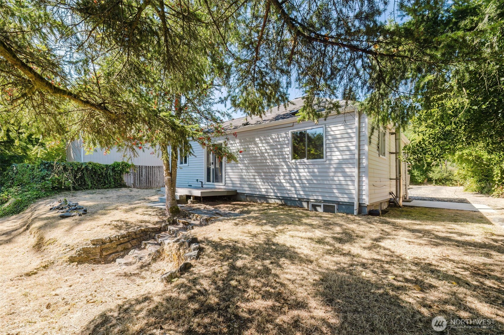 1141 West Avenue Property Photo 34