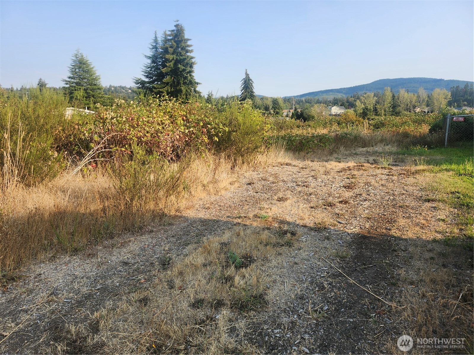 421 Salal Place Property Photo 6