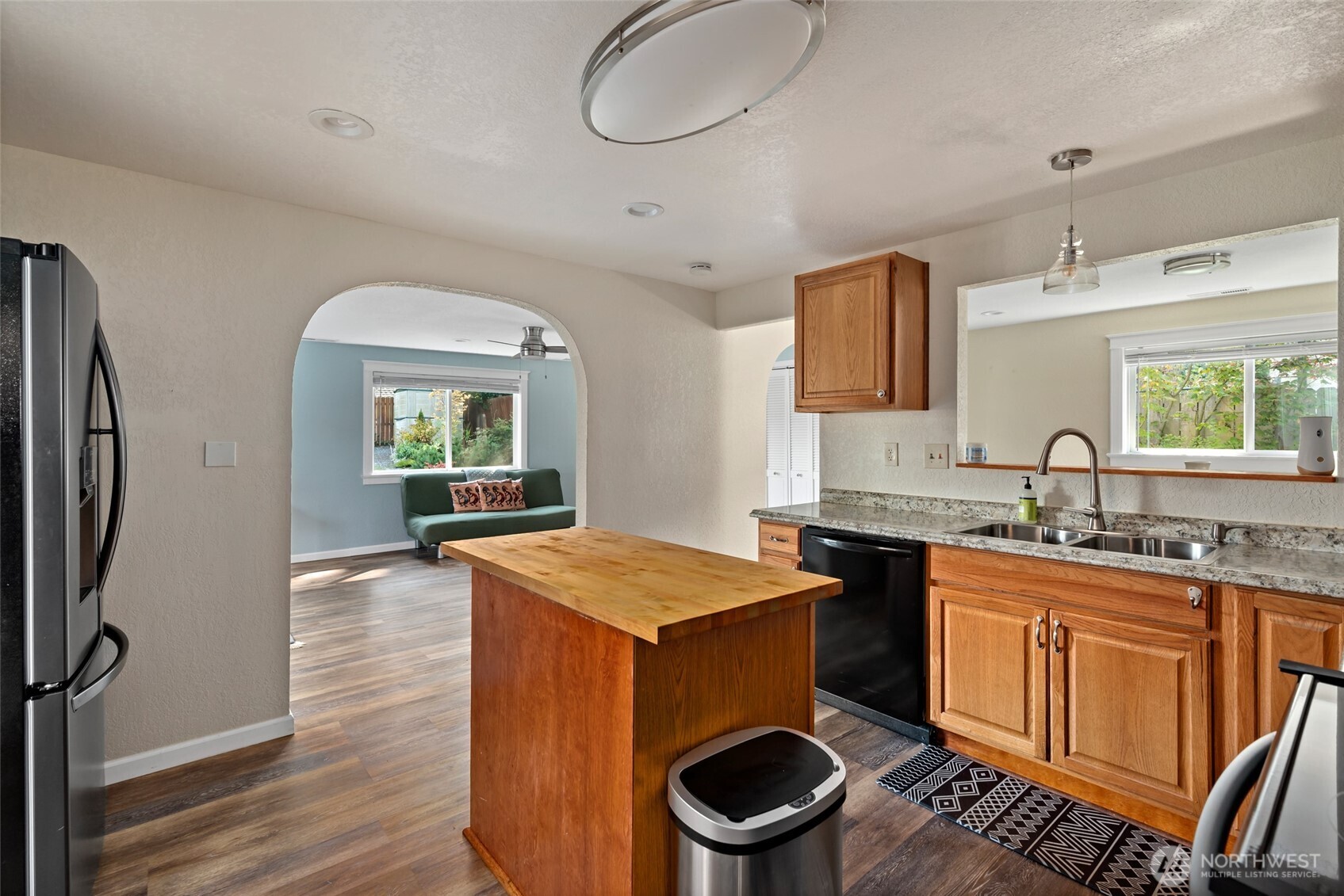 1925 Ne 8th Avenue Property Photo 13