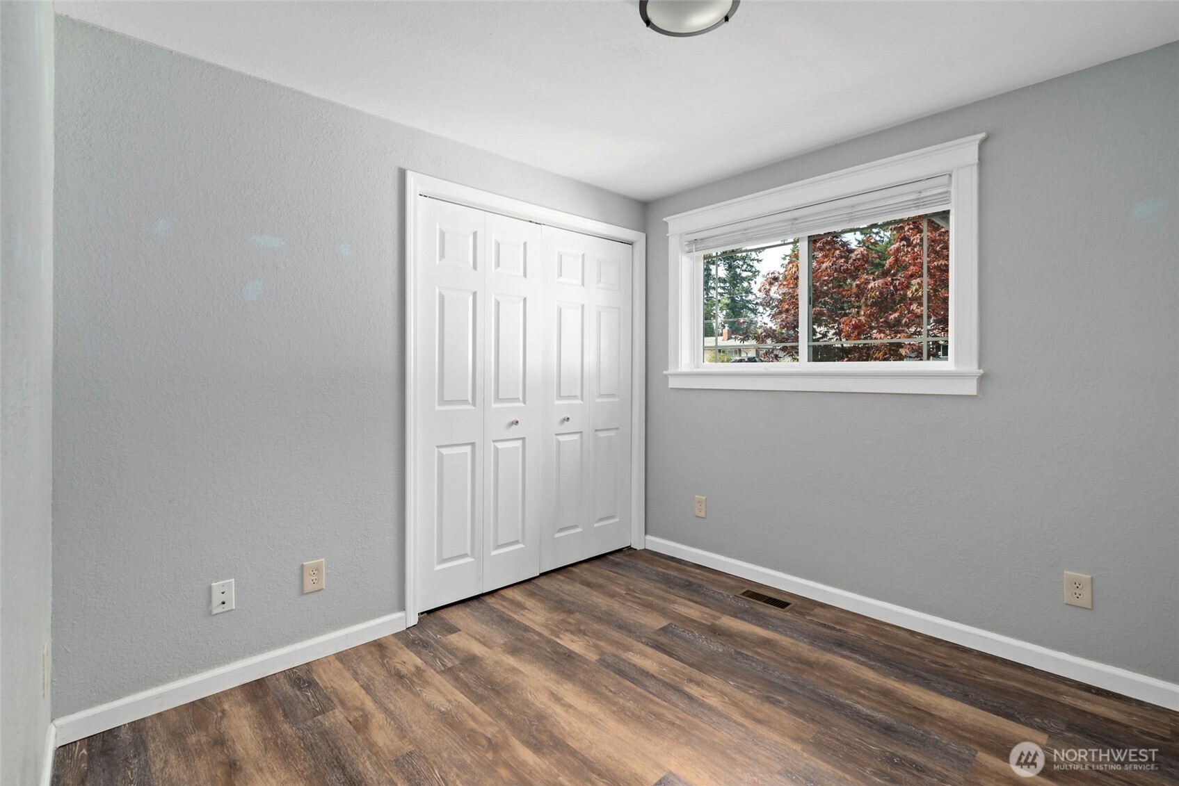 1925 Ne 8th Avenue Property Photo 19
