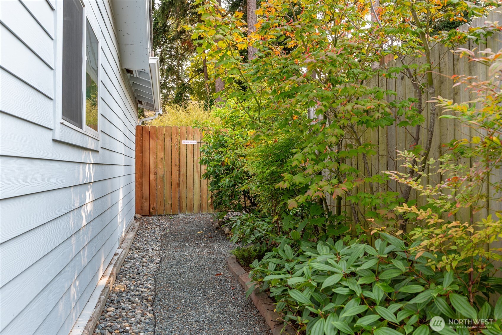 1925 Ne 8th Avenue Property Photo 34