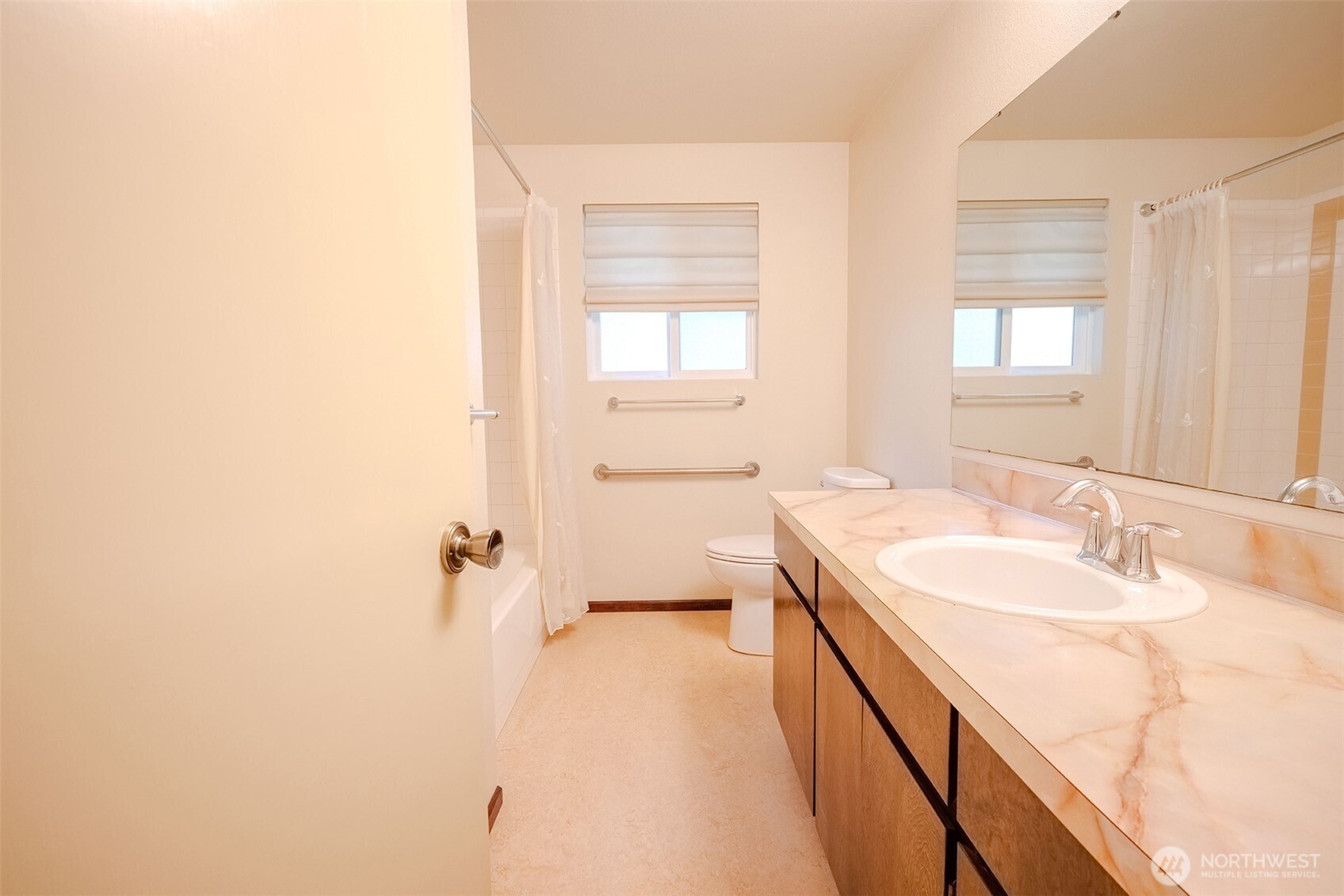 8017 47th Place Property Photo 13