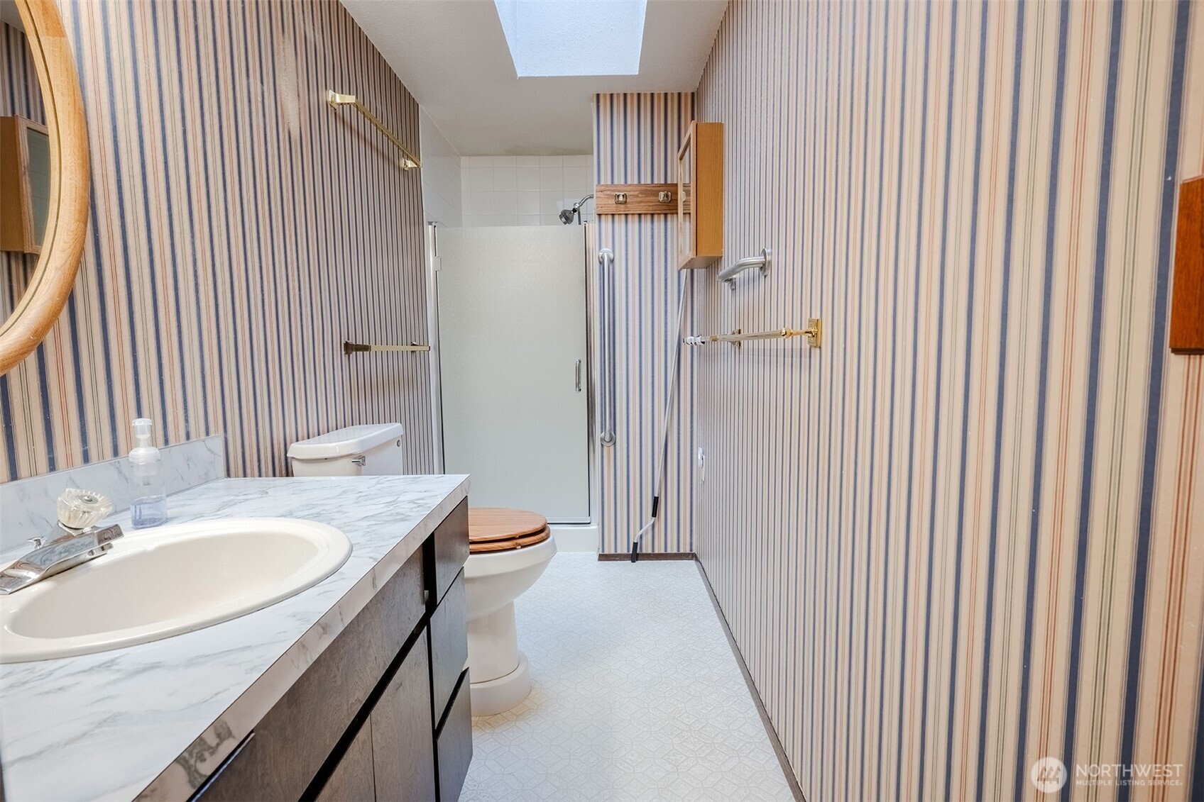 8017 47th Place Property Photo 16