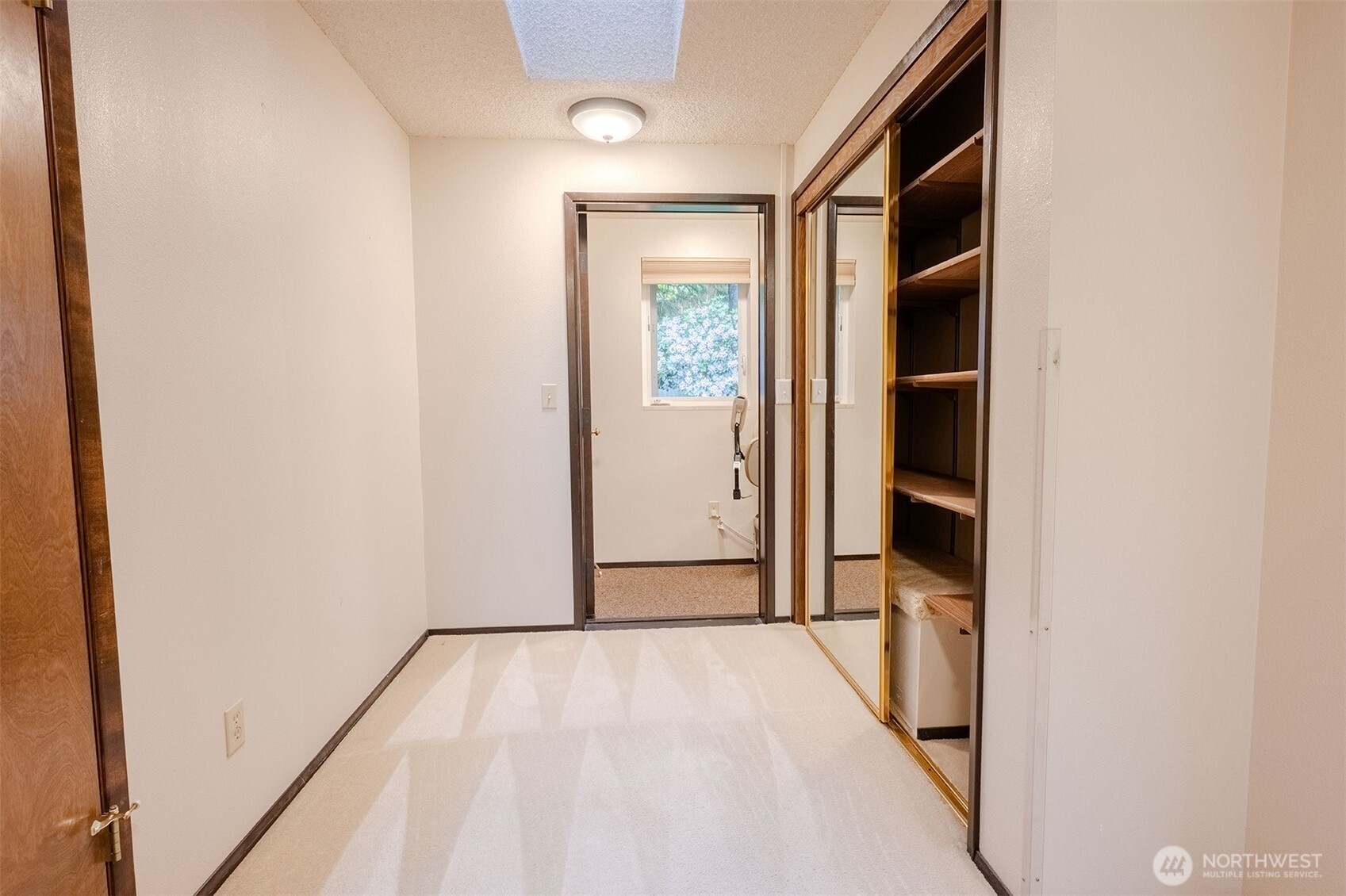 8017 47th Place Property Photo 17