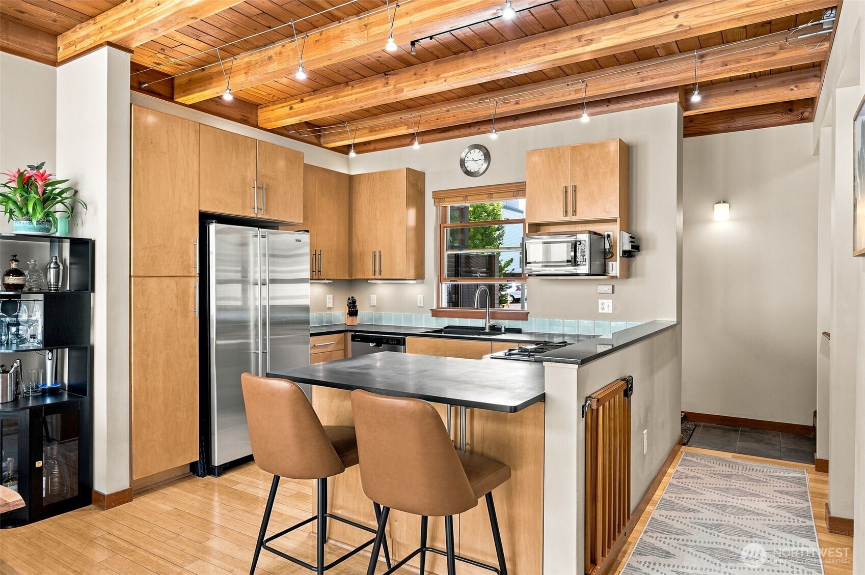 611 Fawcett Avenue Property Photo 3