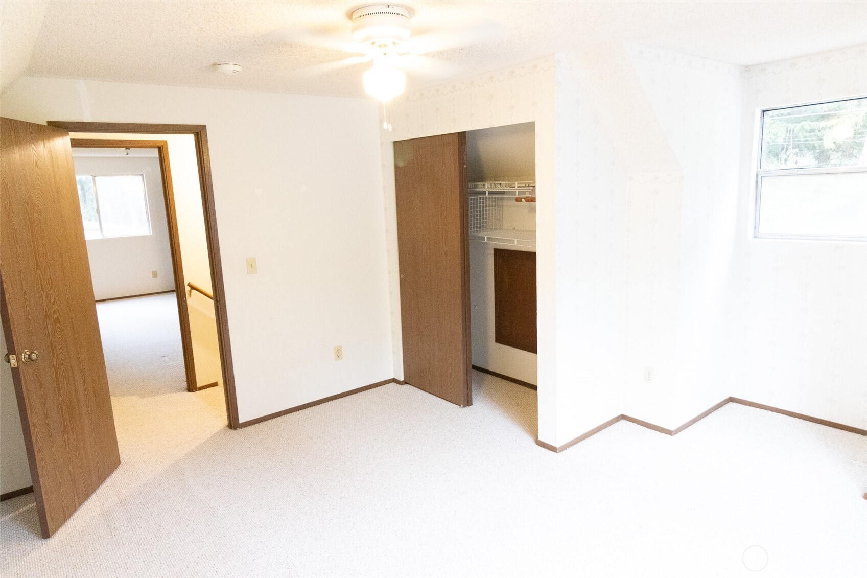 12940 Elm Avenue Property Photo 21