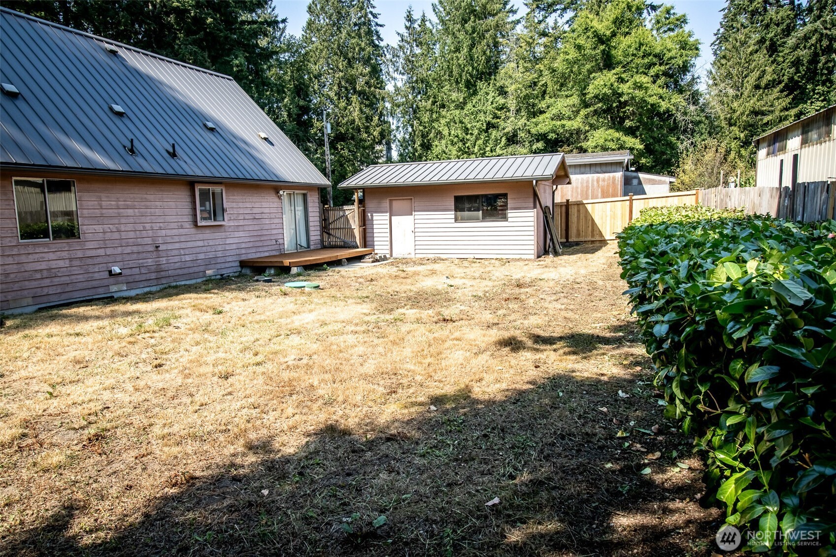 12940 Elm Avenue Property Photo 27