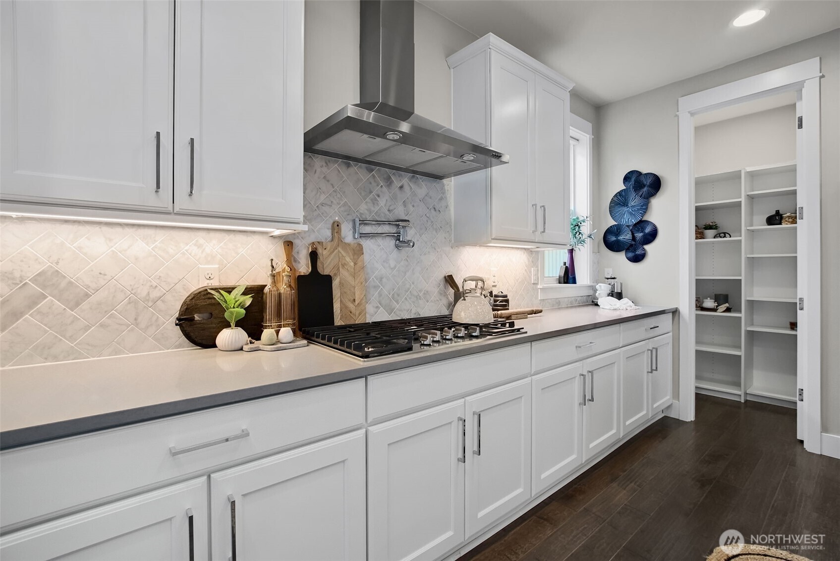 31327 43rd Place Property Photo 11