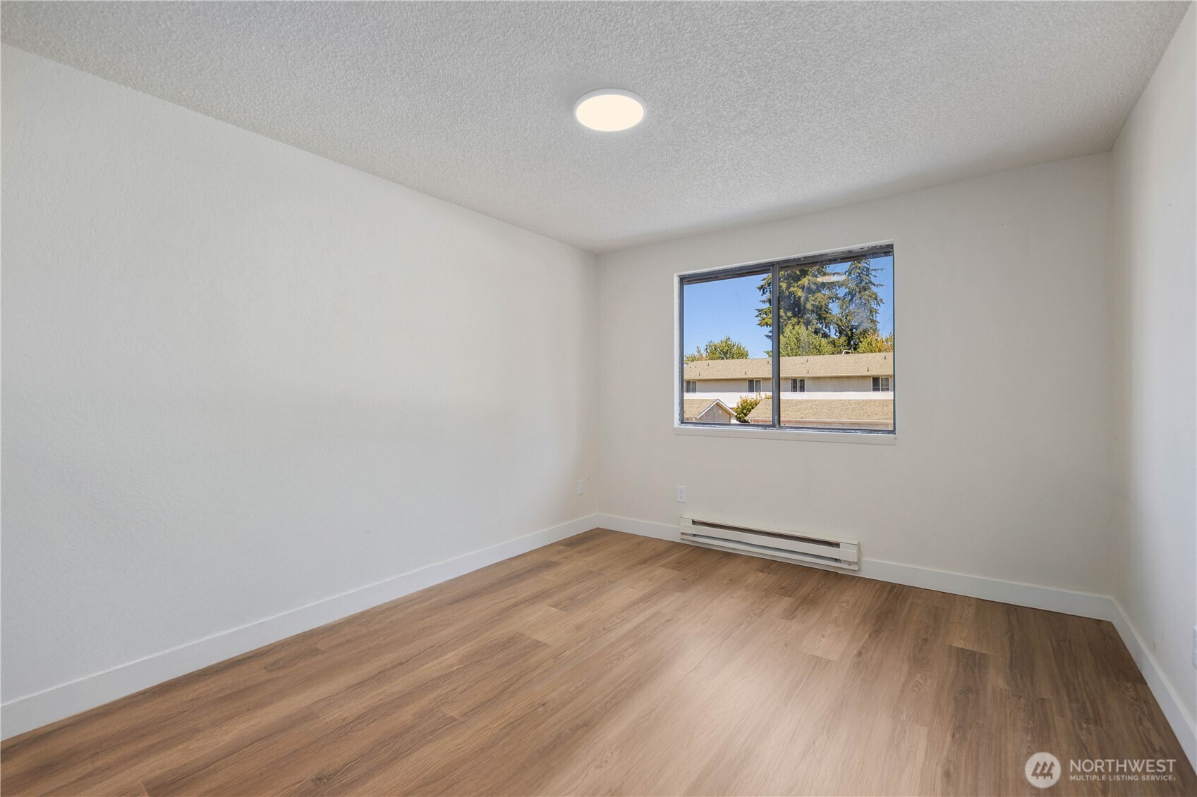 2826 D Place Property Photo 12