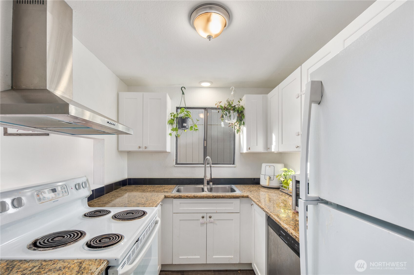 2826 D Place Property Photo 19
