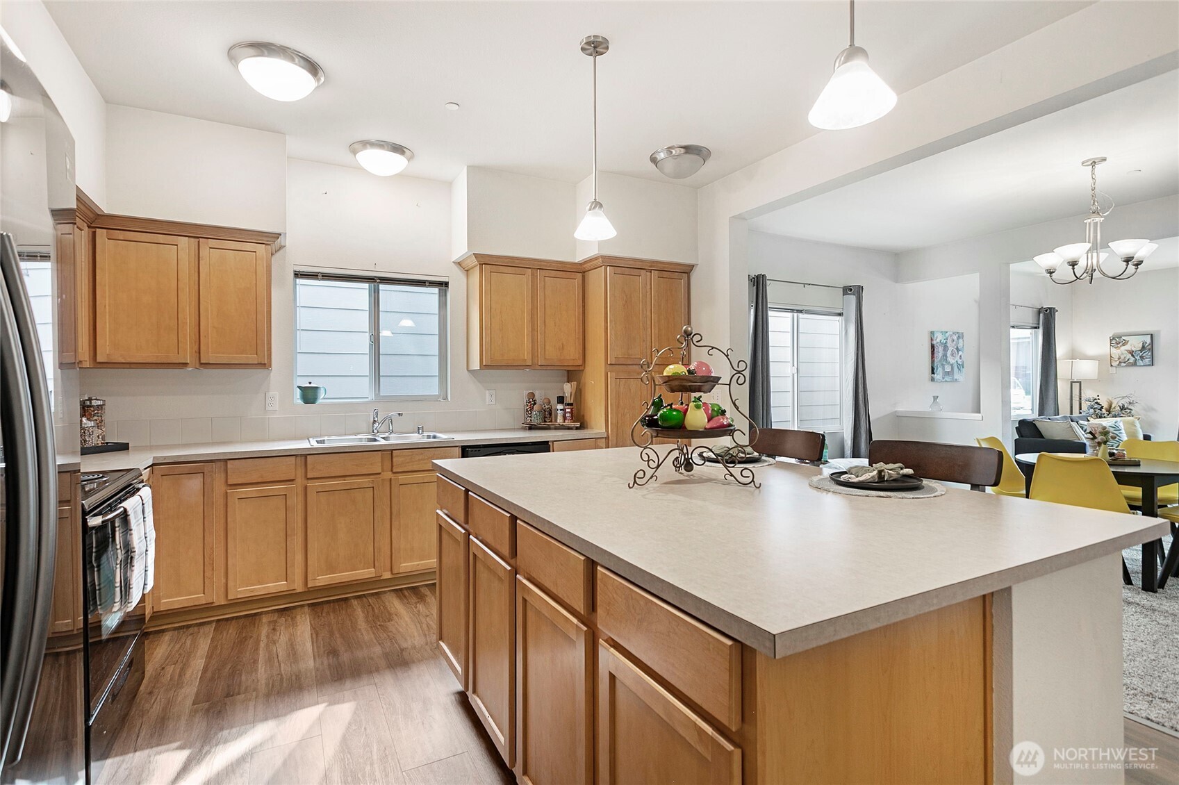 351 Tremont Avenue 102 Property Photo 8