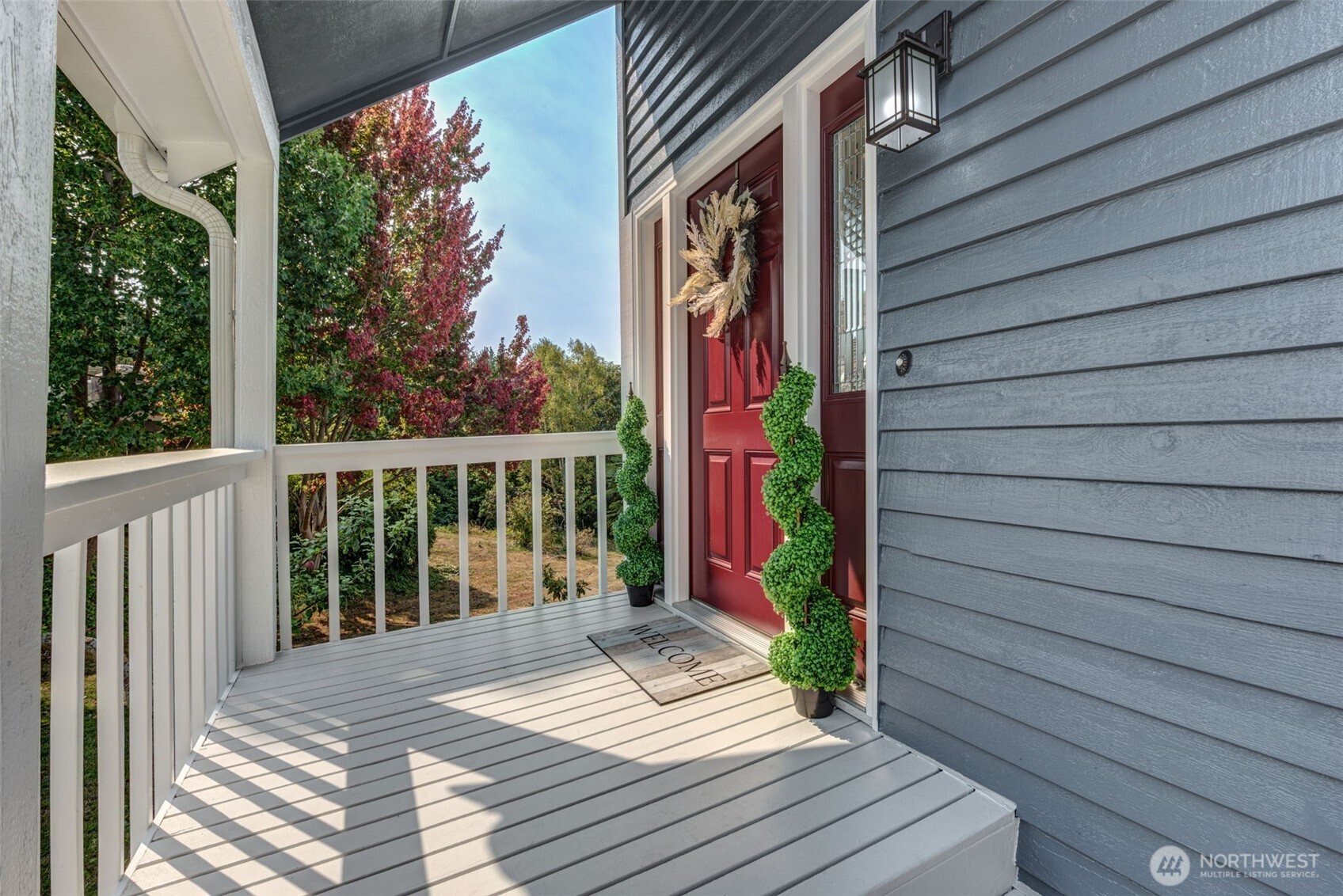 7500 76th Place Property Photo 5