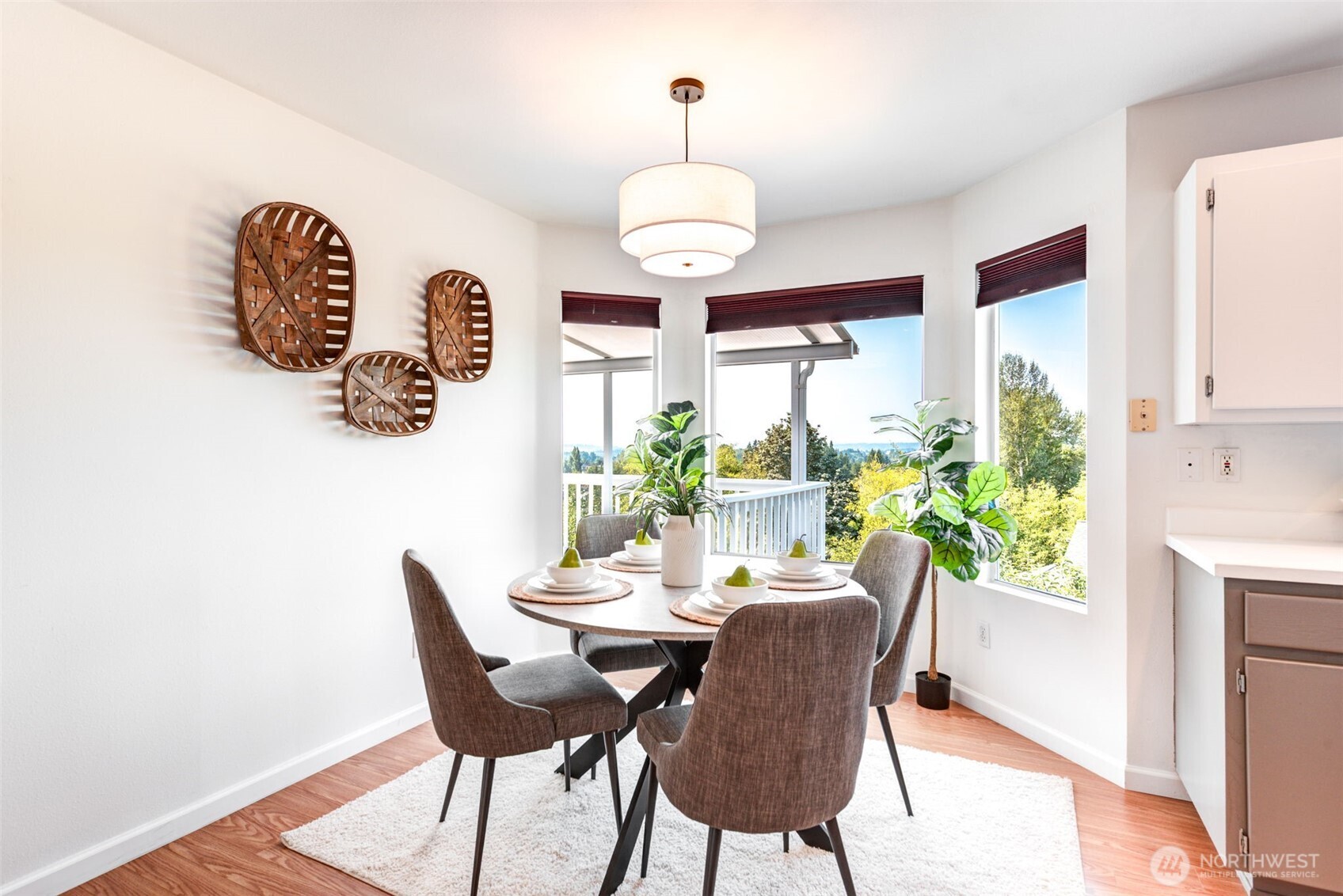 7500 76th Place Property Photo 16