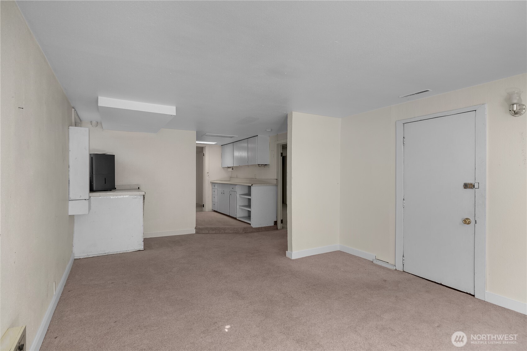 1612 Capitol Way Property Photo 20