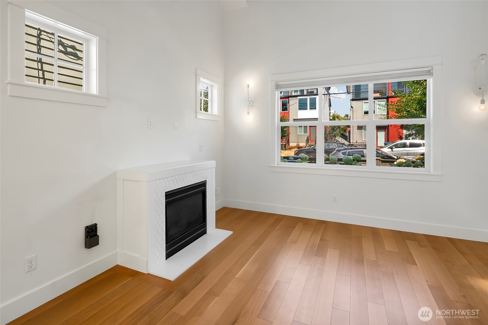 2211 Nw 60th Street Property Photo 8