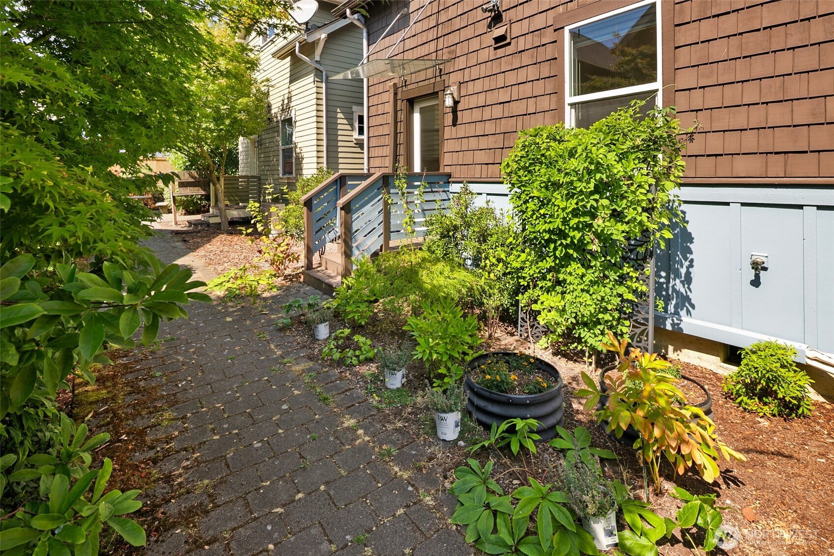 2211 Nw 60th Street Property Photo 32