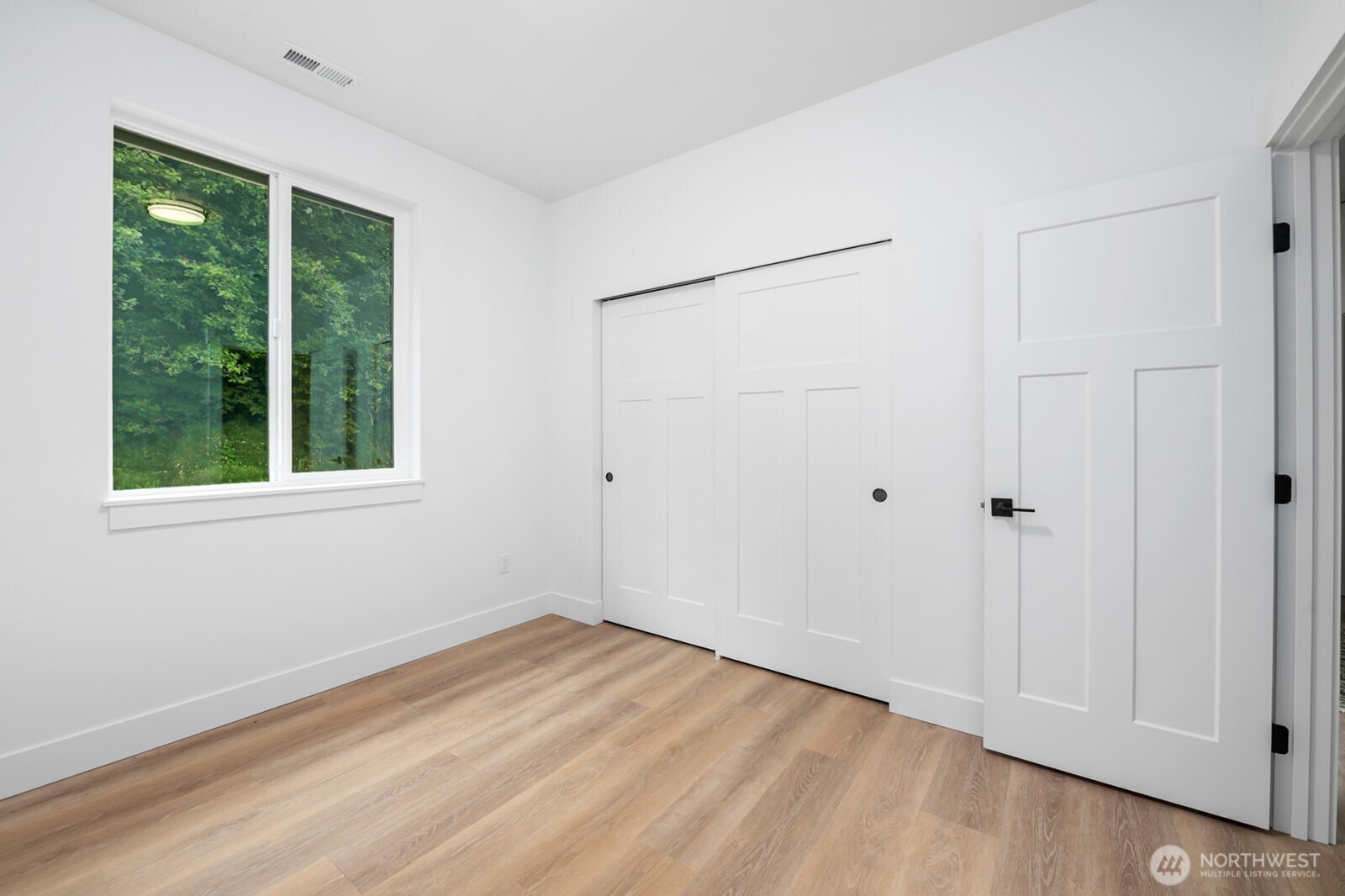 1122 Tecumseh Street Property Photo 15