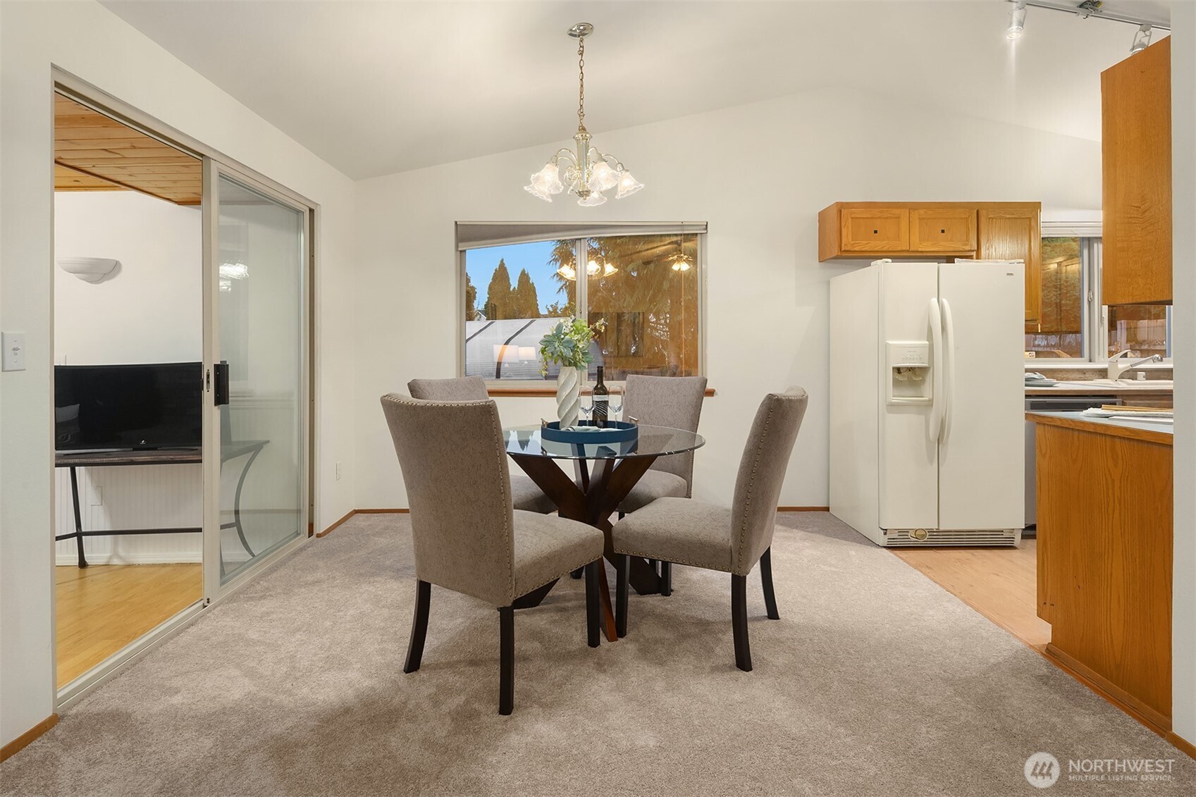 11703 30th Street Property Photo 14