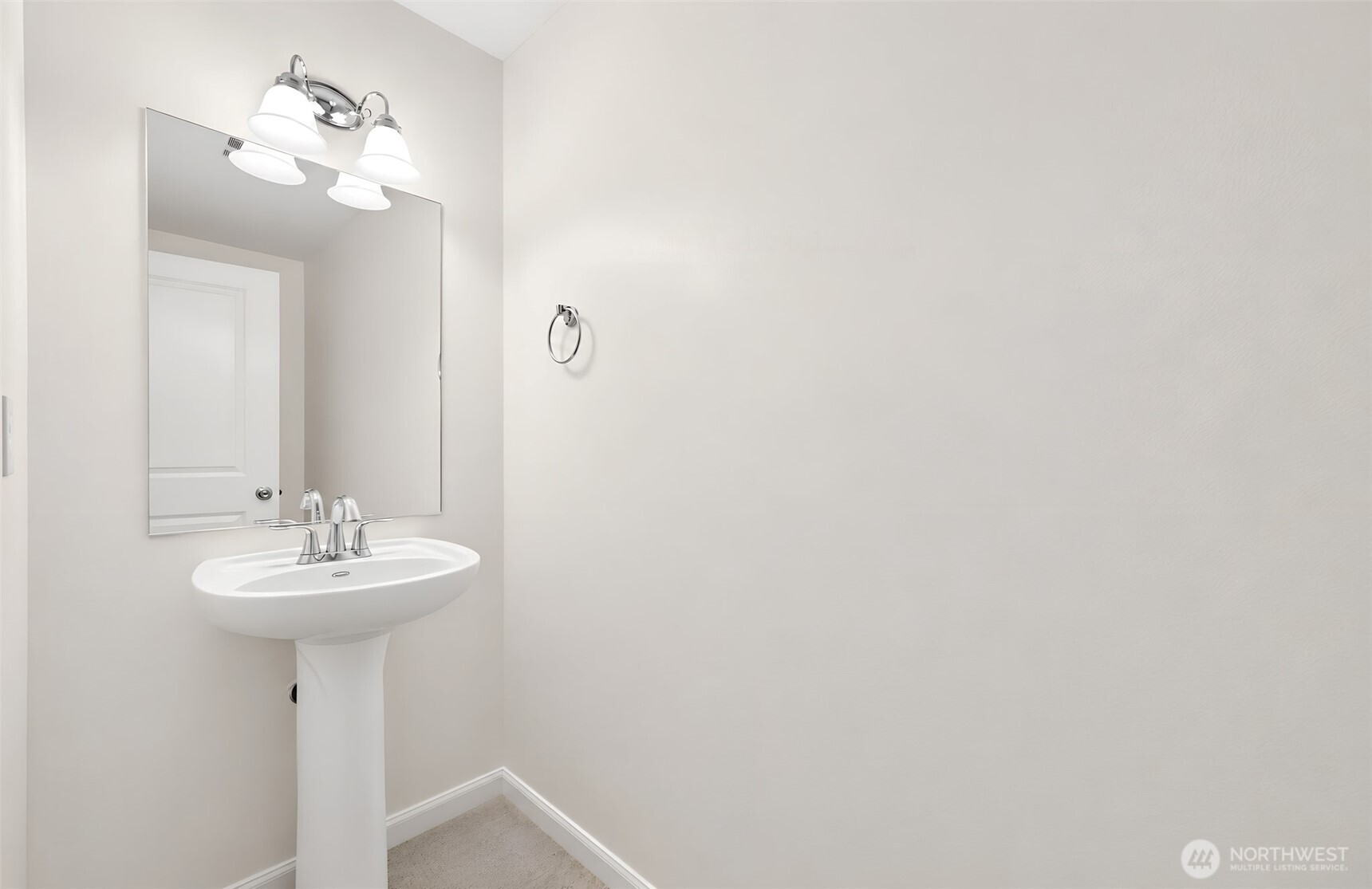 10715 Ross Road C Property Photo 15