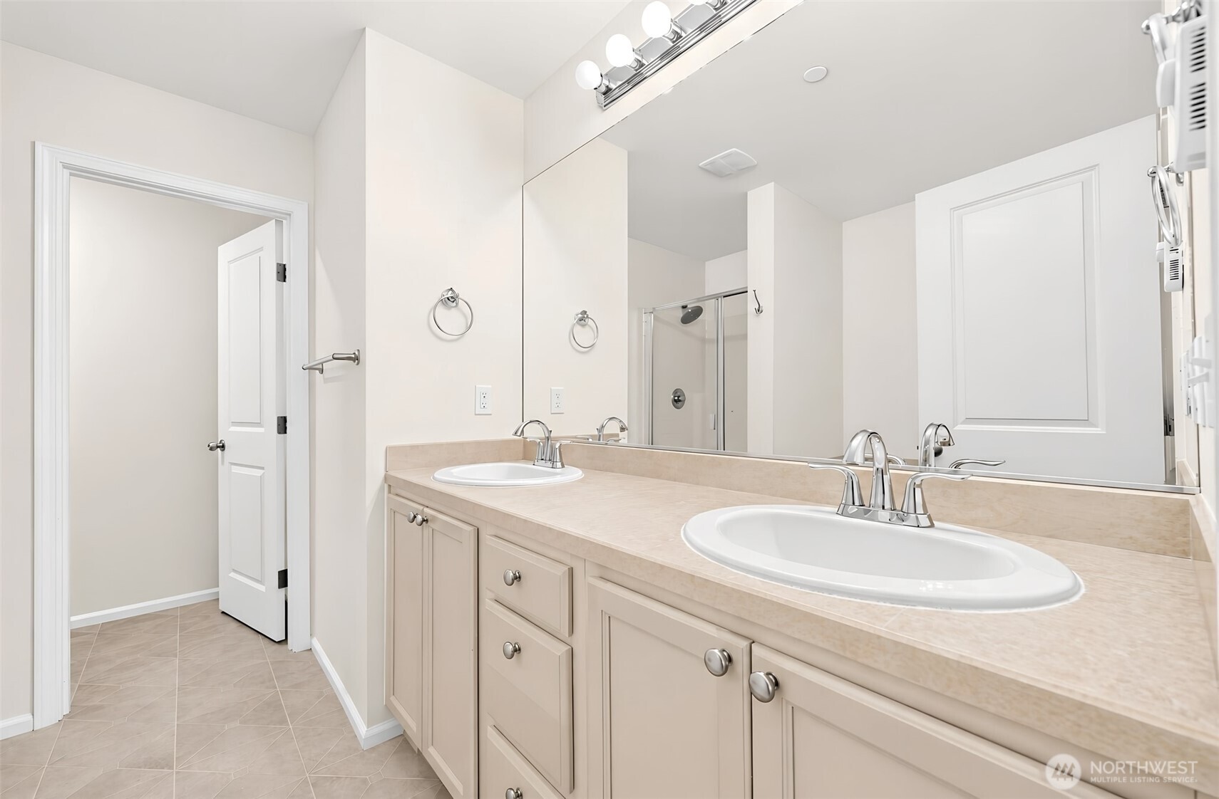 10715 Ross Road C Property Photo 19