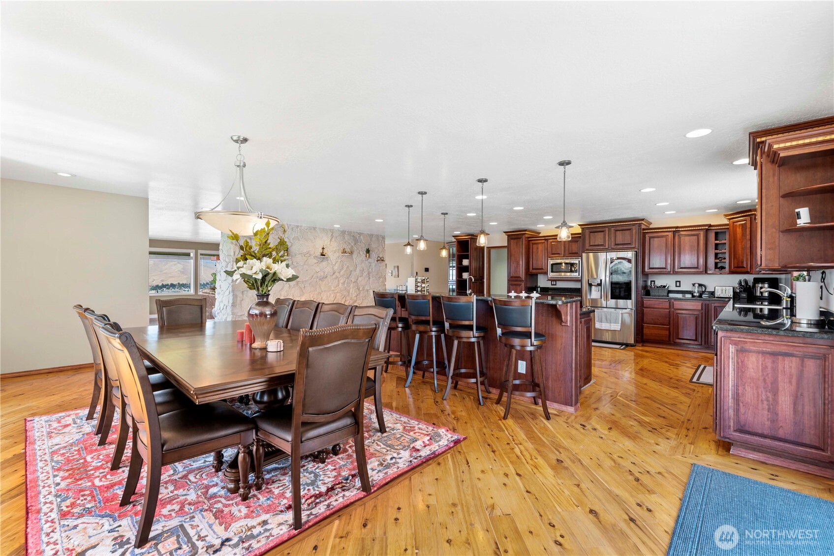 3131 35th Street Property Photo 14