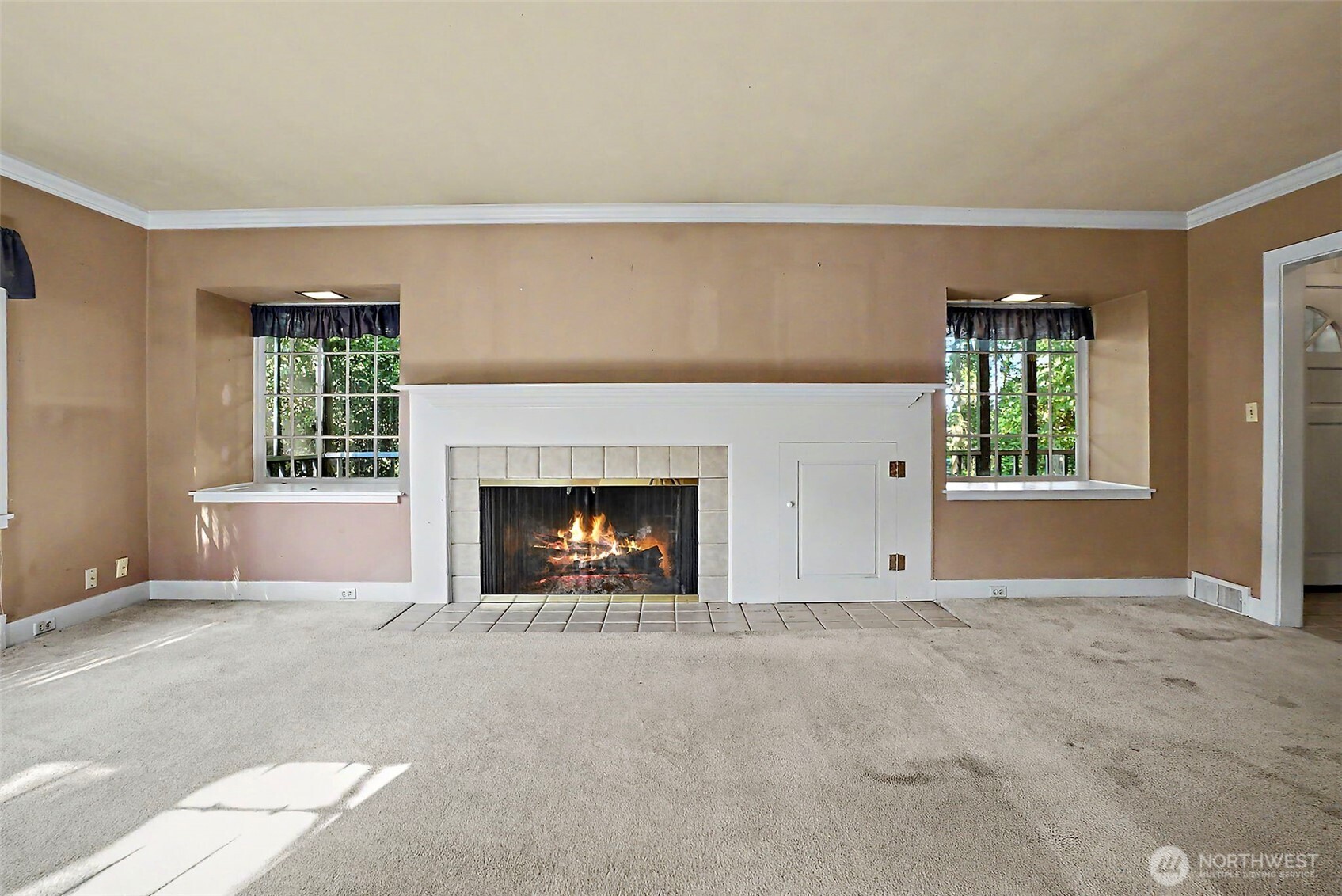 10302 Interlaaken Drive Property Photo 7