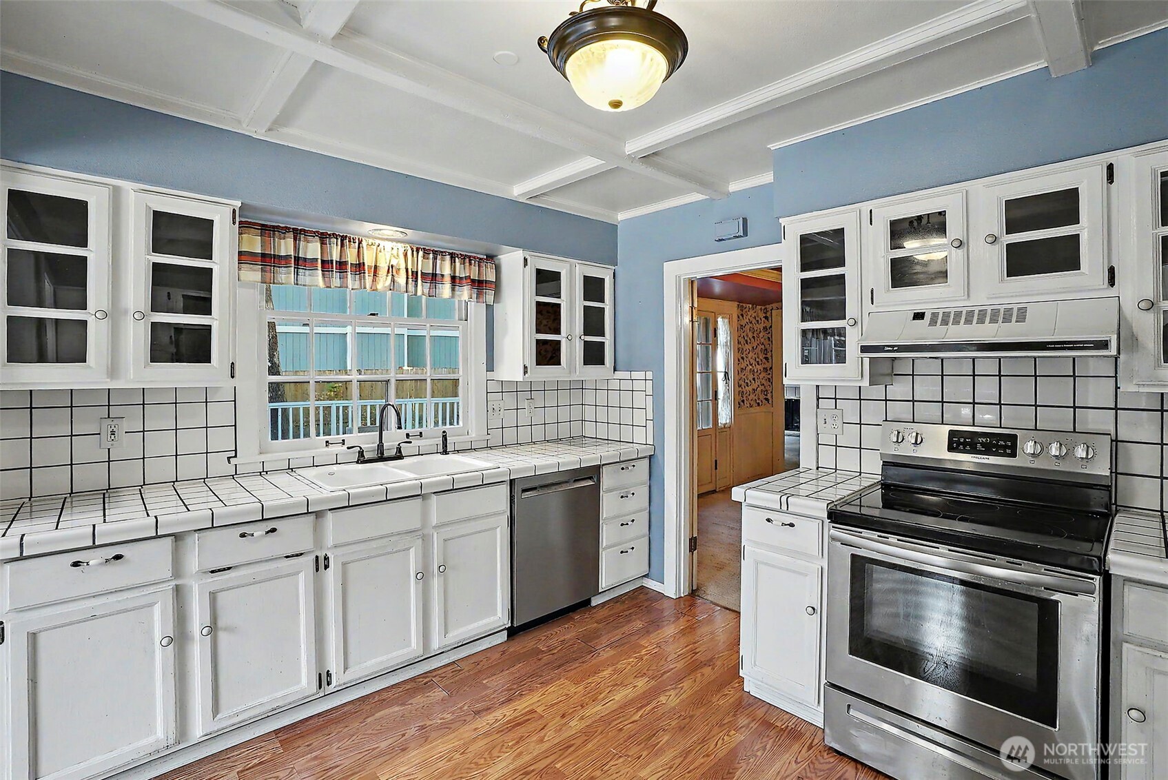 10302 Interlaaken Drive Property Photo 11