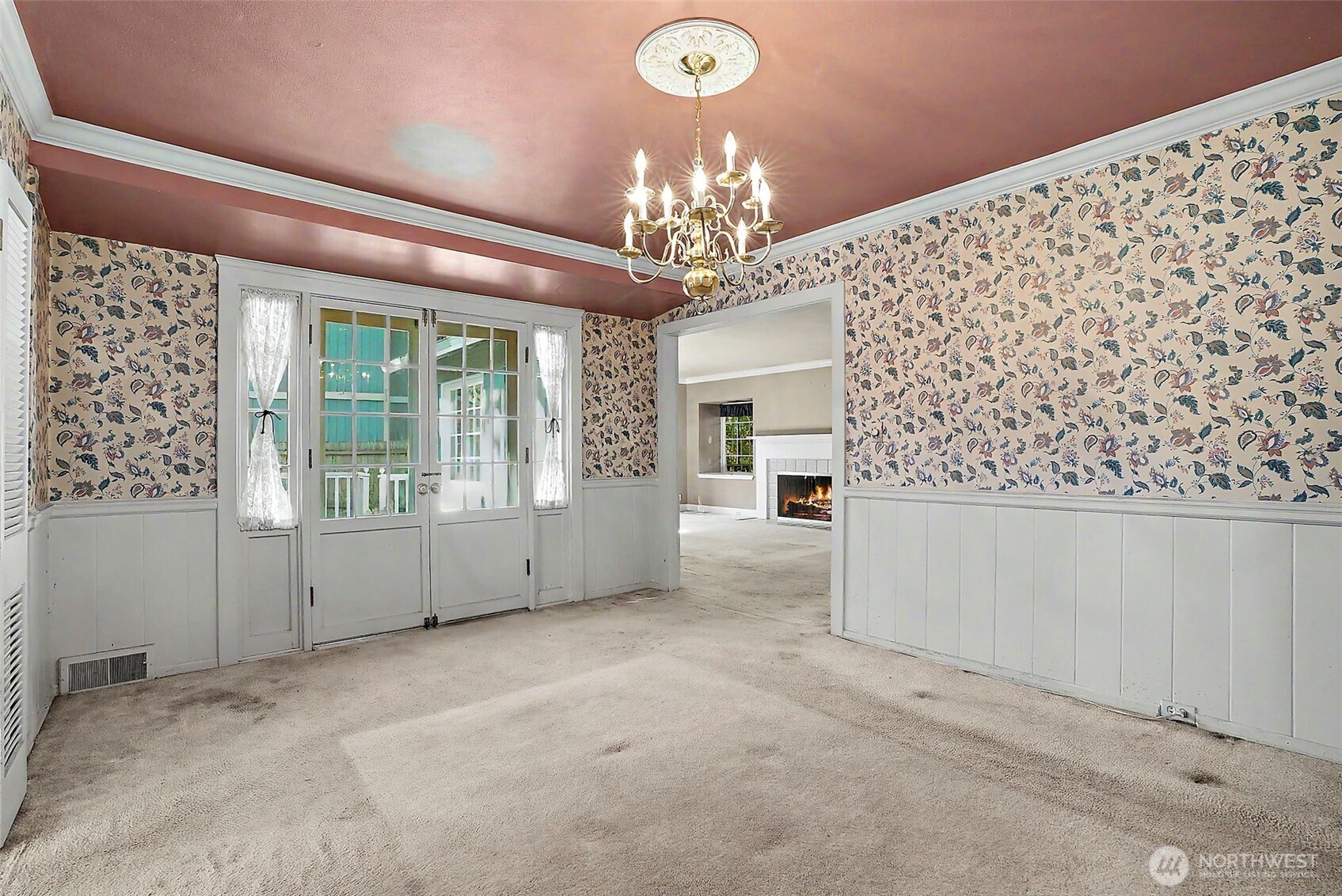 10302 Interlaaken Drive Property Photo 14