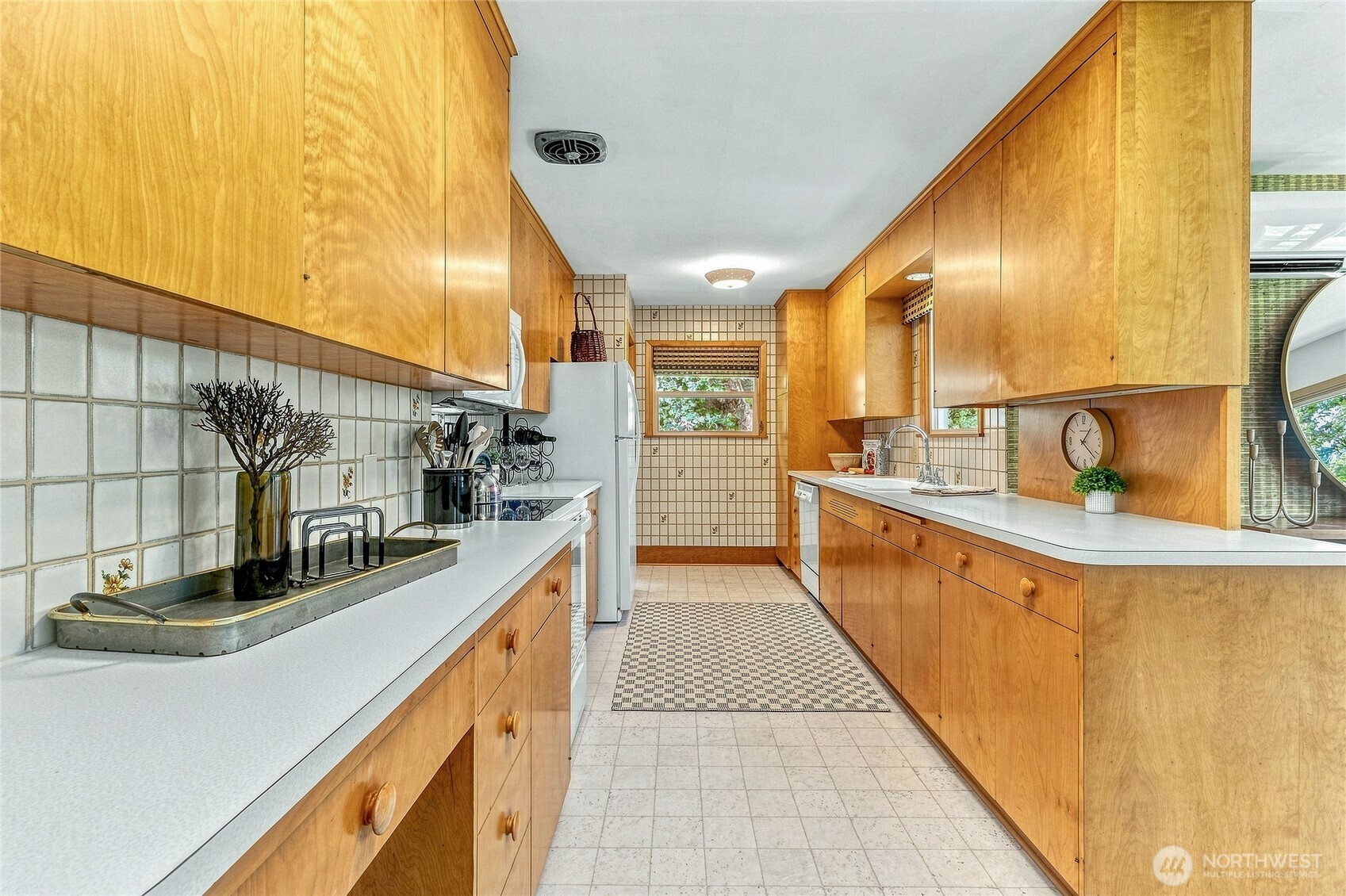 924 Bonnie Brae Street Property Photo 17
