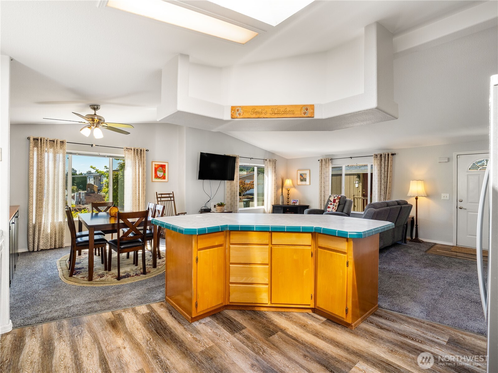 14809 E 121st Street Property Photo 9