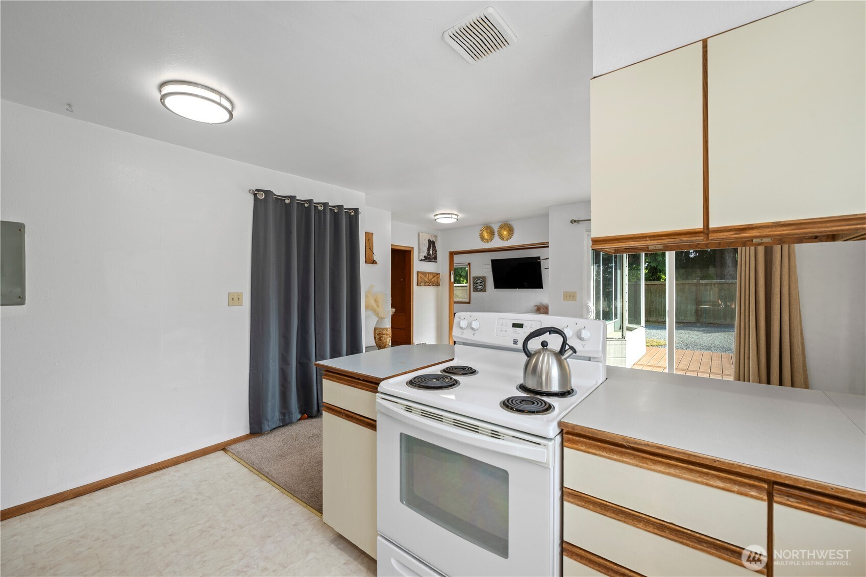 1312 83rd Avenue Property Photo 12
