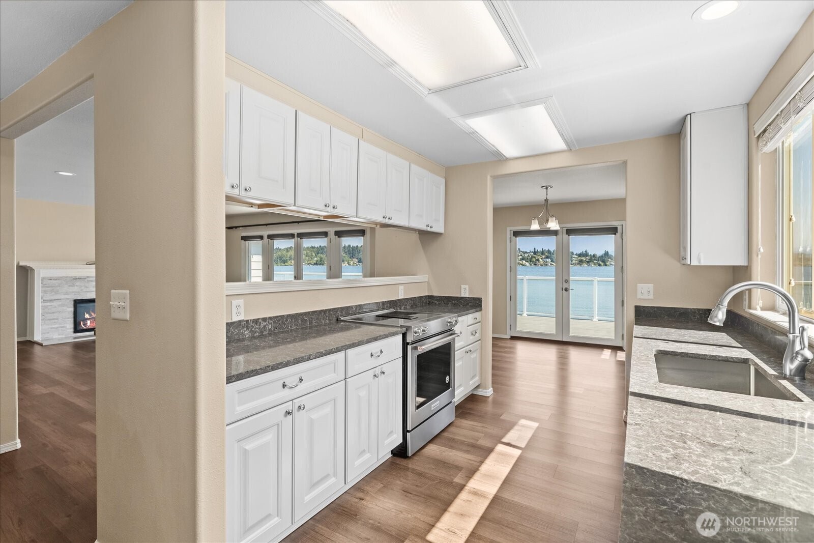 9727 N Davies Road Property Photo 14
