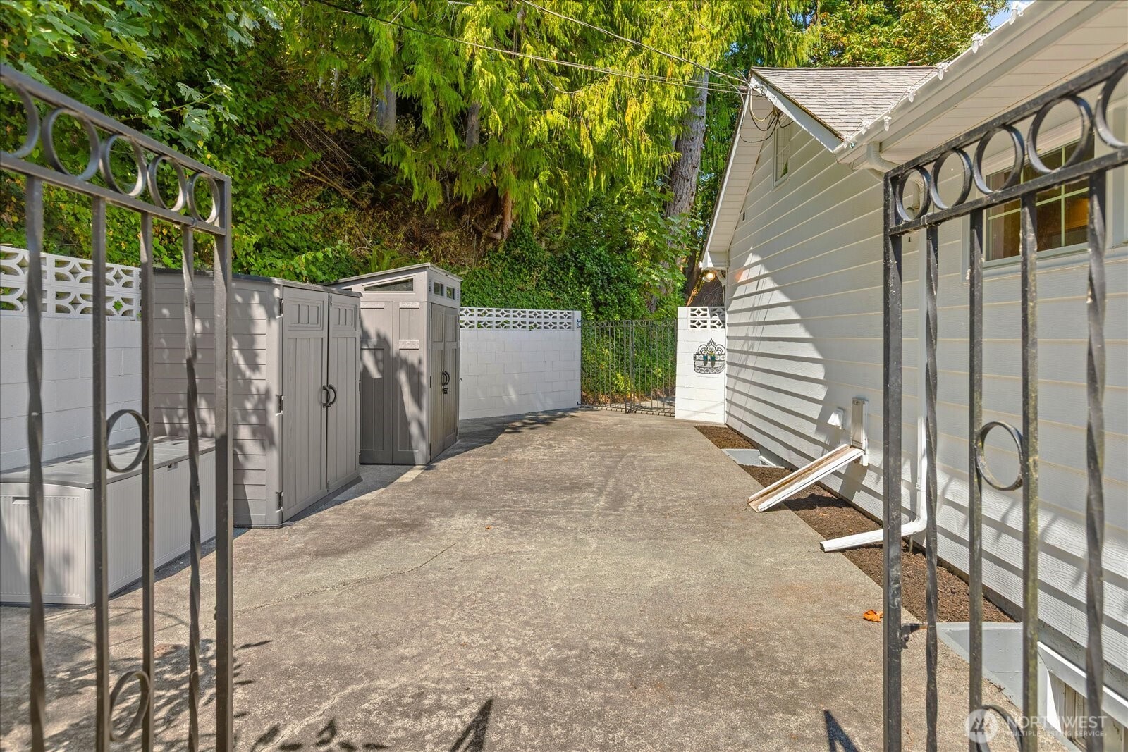 9727 N Davies Road Property Photo 30