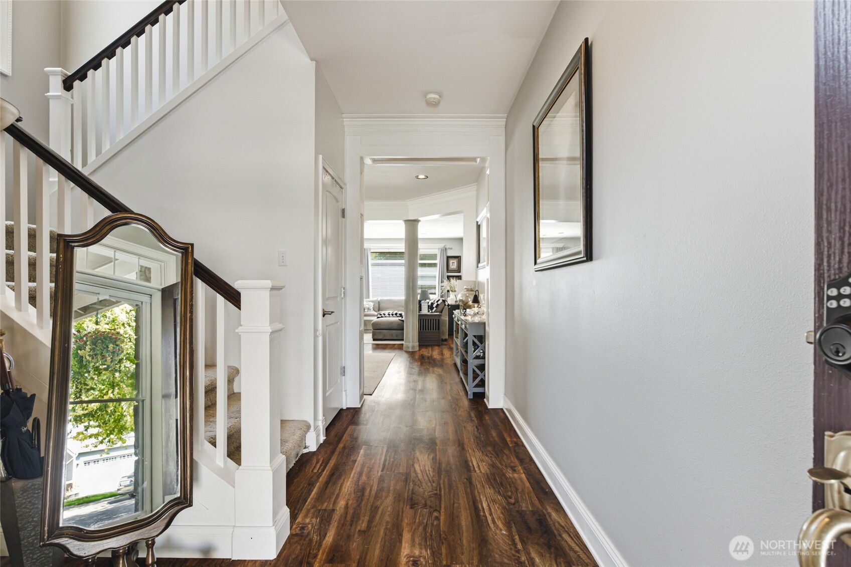 6424 43rd Street Property Photo 2