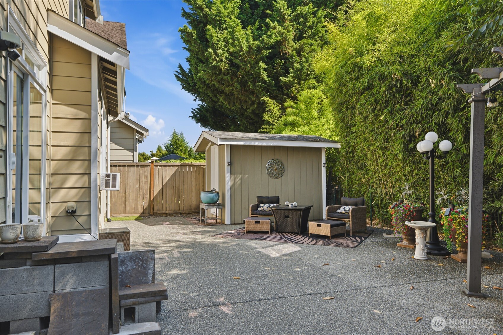 6424 43rd Street Property Photo 32