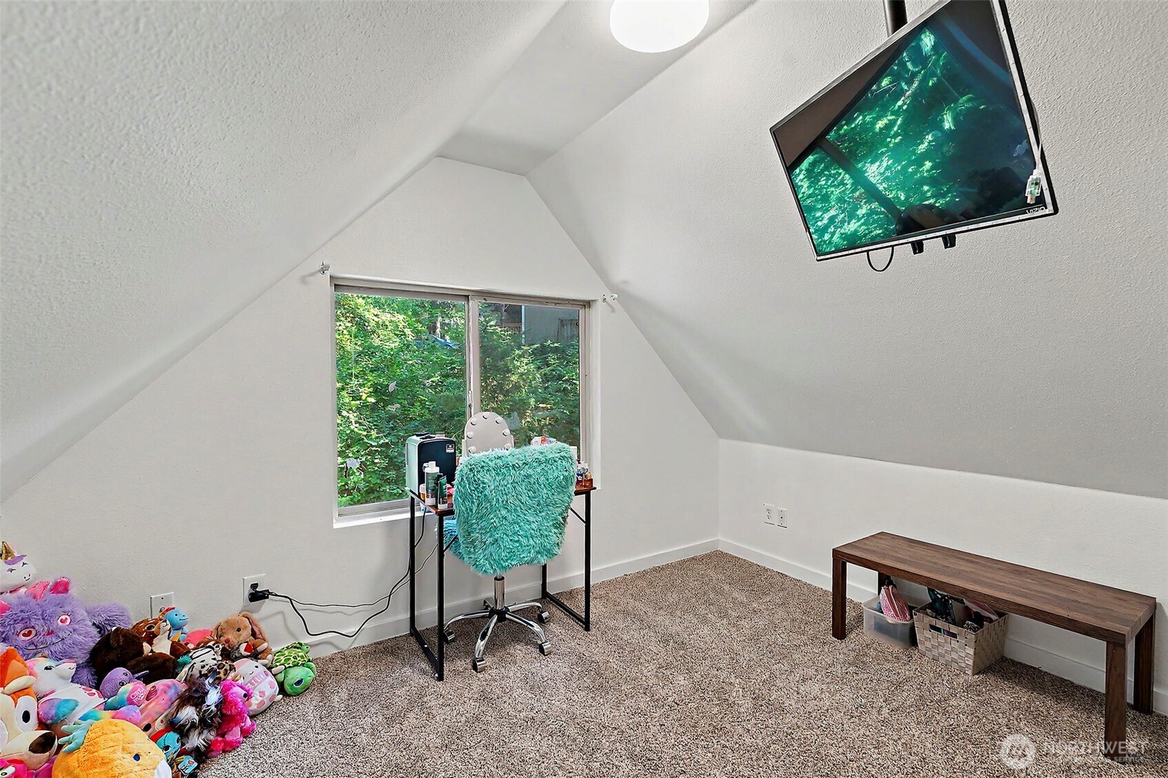 22329 Glenview Court Property Photo 25