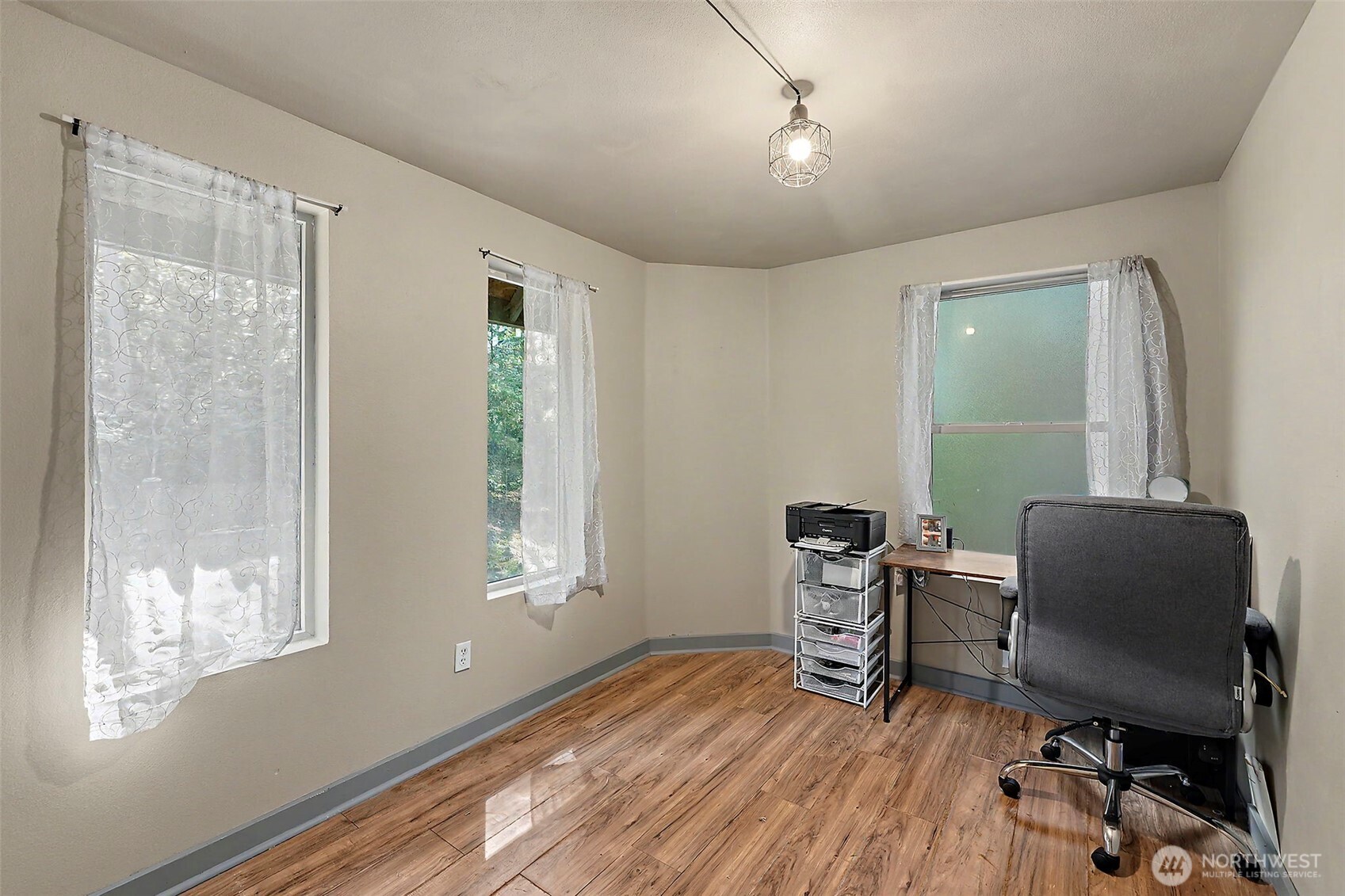 22329 Glenview Court Property Photo 26