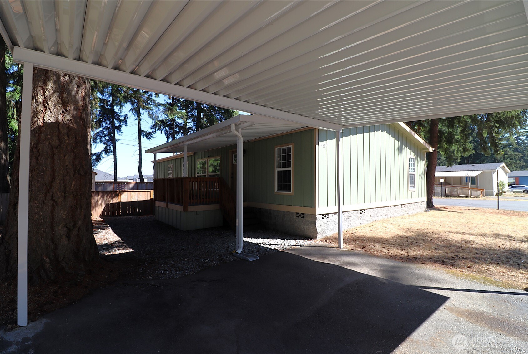 13517 200th Street Ct 71 Property Photo 4