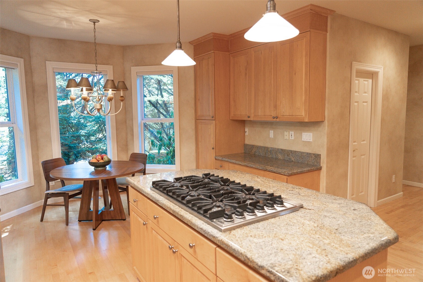 4404 Towhee Drive Property Photo 7