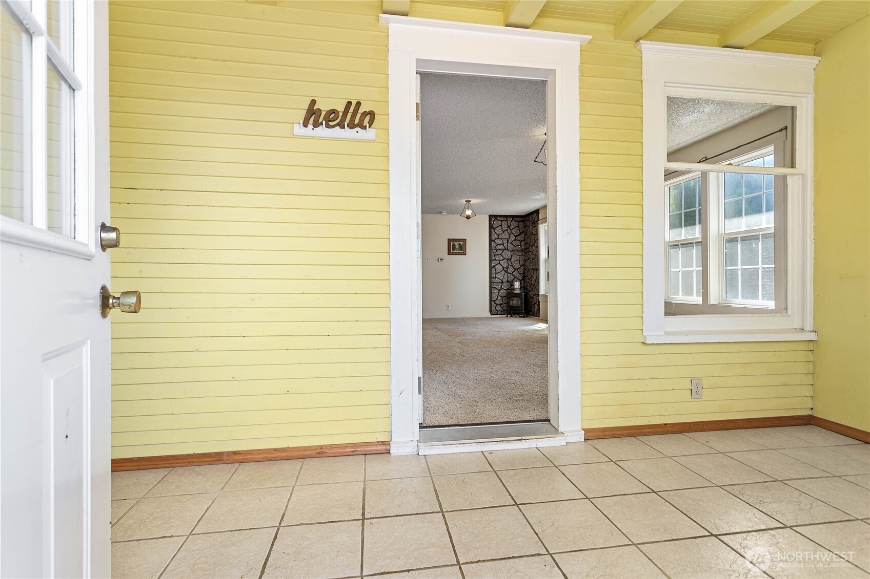 2508 Moore Street Property Photo 4